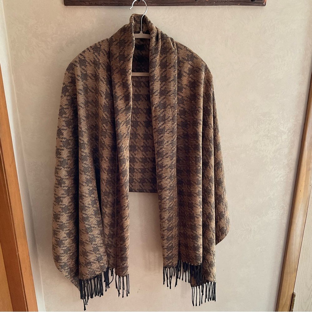 Tan & Black WRAP/CAPE